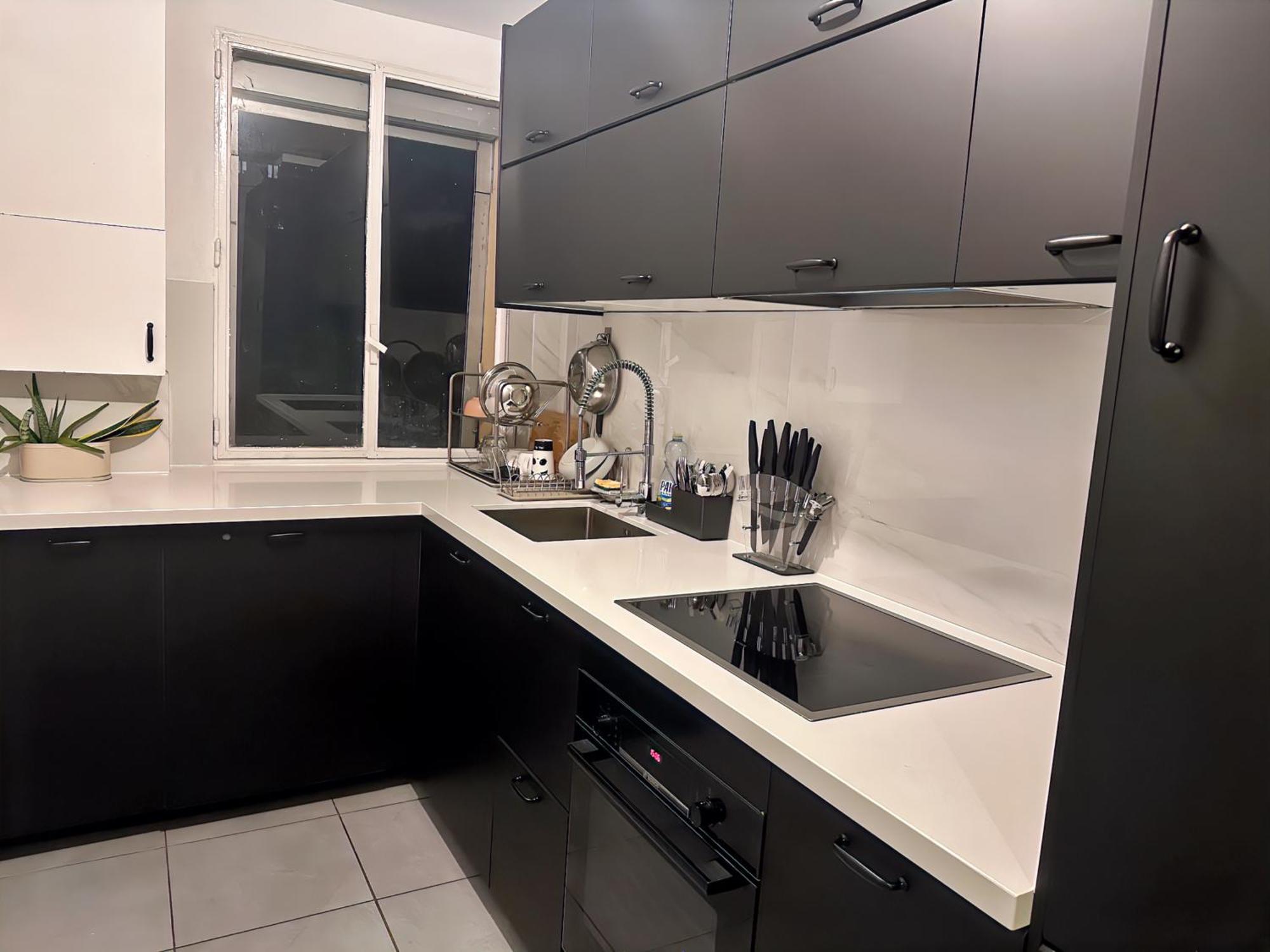 Cozy 3 Bedroom Apartment Dans Republique Paris Dış mekan fotoğraf