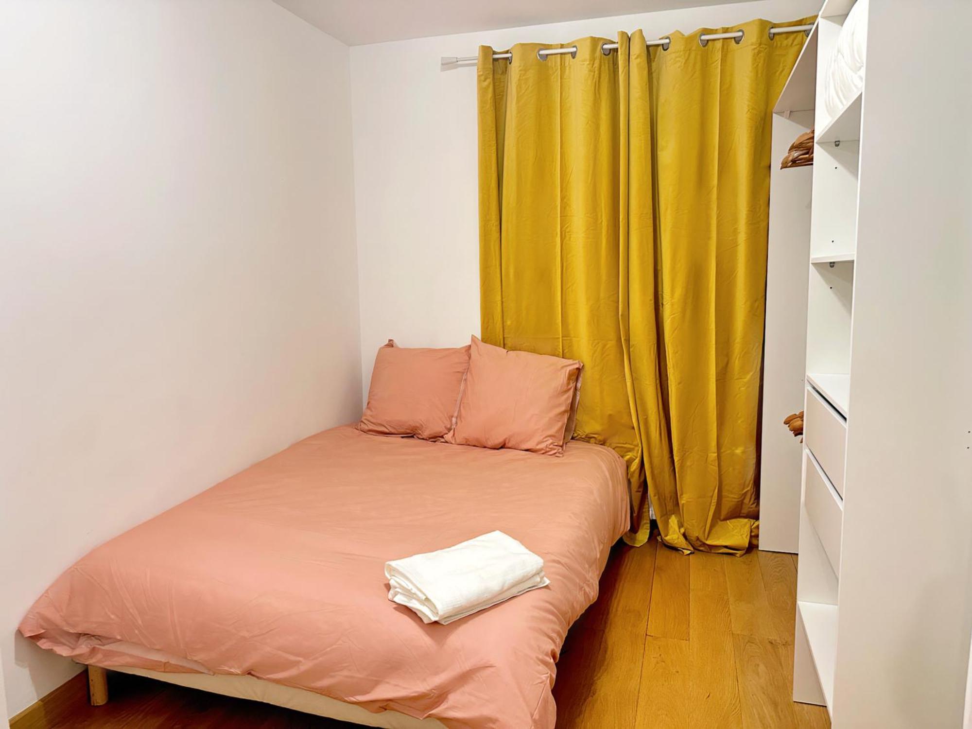 Cozy 3 Bedroom Apartment Dans Republique Paris Dış mekan fotoğraf